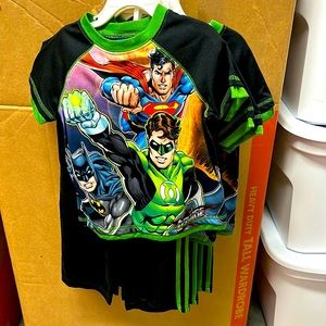 Justice League Boys 2 Piece Pajamas Set Lot of 4 Pairs Size 3T